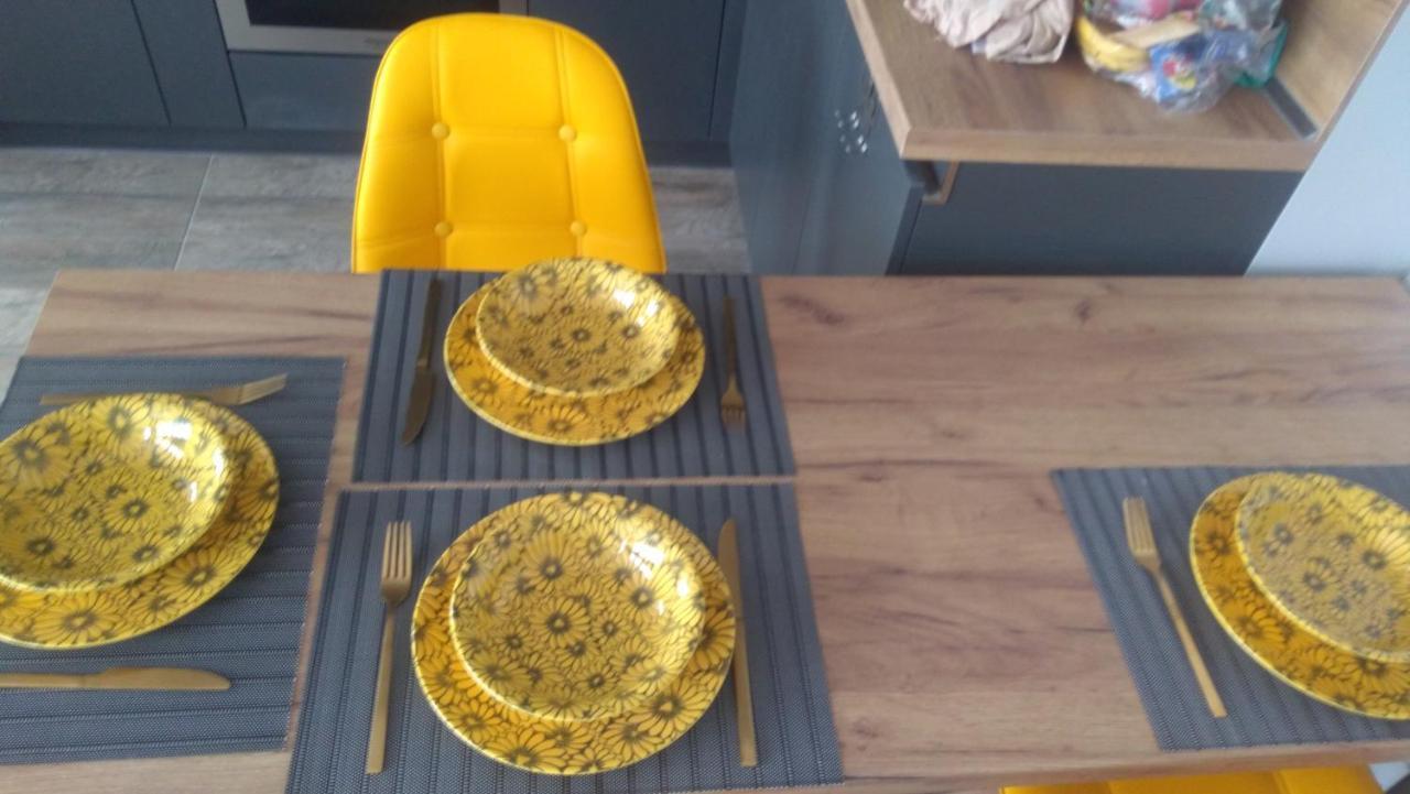 וארנה Panorama Apartment מראה חיצוני תמונה
