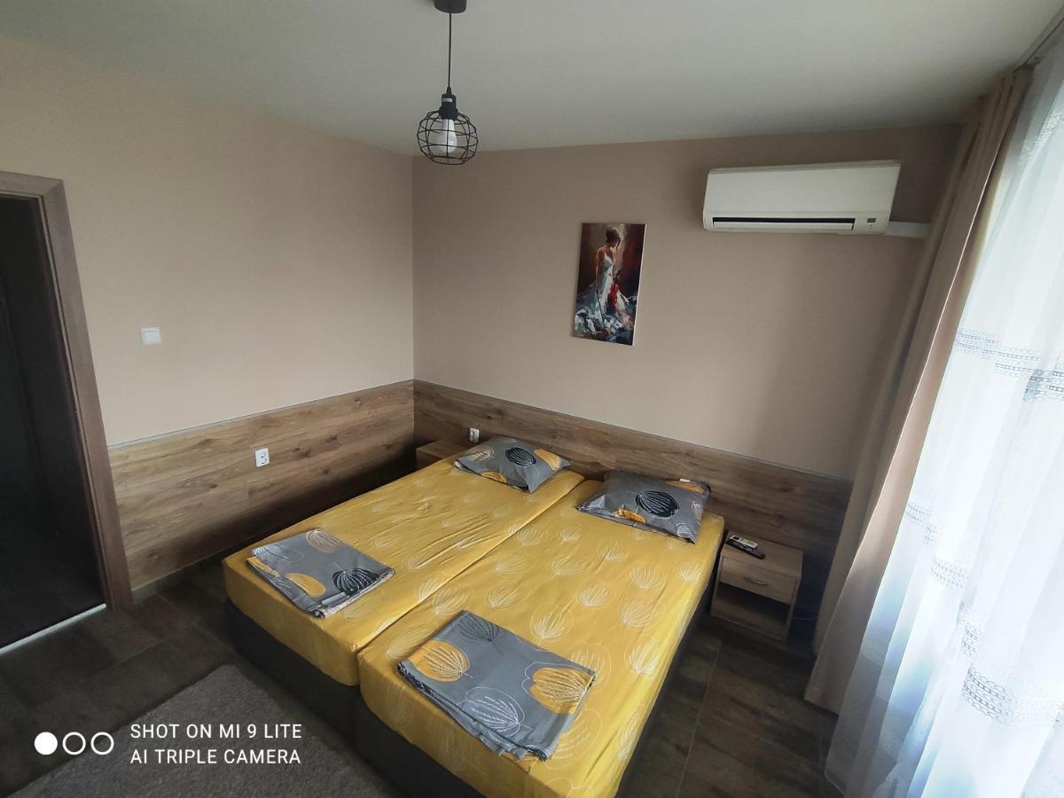 וארנה Panorama Apartment מראה חיצוני תמונה